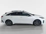 Kia ProCeed 1.0 T-GDI GT-PlusLine *Navi+Camera*Schuif/Kanteldak*Climate*JBL Audio*Memory Stoelen*Vol opties!