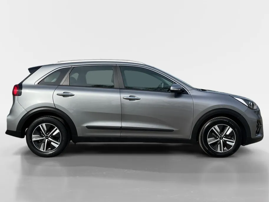 Kia Niro 1.6 GDi Hybrid DynamicLine | Lage kilometerstand | Dealeronderhouden | Climate Control | Parkeercamera | Parkeersensoren