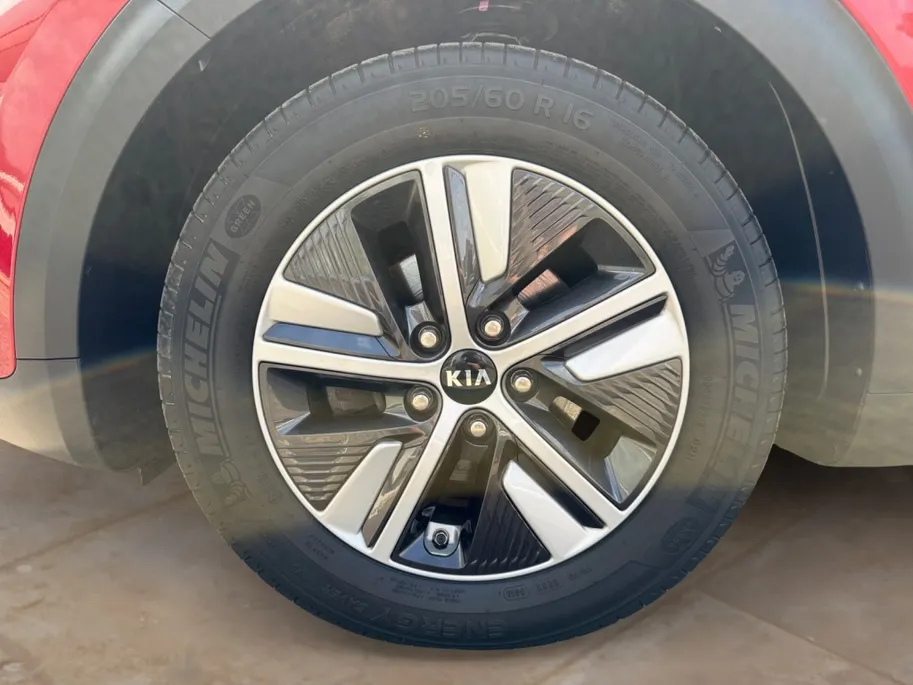 Kia Niro 1.6 GDi PHEV Dynamic PlusLine | Apple/Android | Camera |
