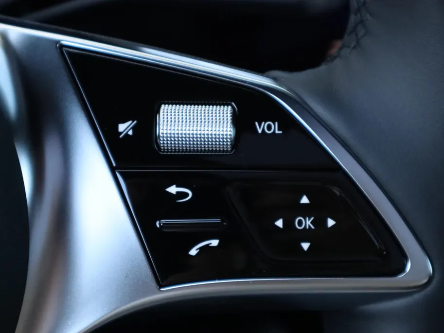 Mercedes-Benz GLB 250+ Business Solution 85.5 kWh l Keyless l Panoramadak l Stoelverwarming