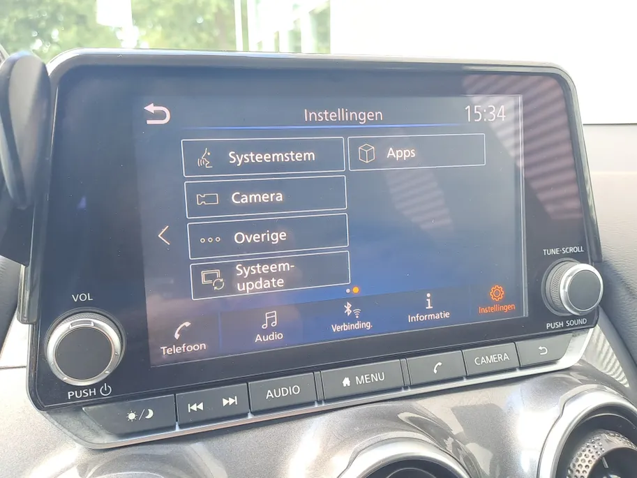 Nissan Juke 1.0 DIG-T N-Connecta | Cruise | Apple Carplay/Android Auto | Camera | DAB | Keyless entry | Keyless start