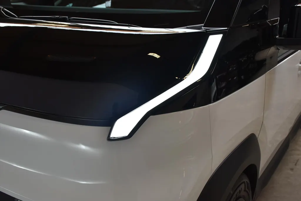 Kia PV5 Passenger 51.5 kWh Essential
