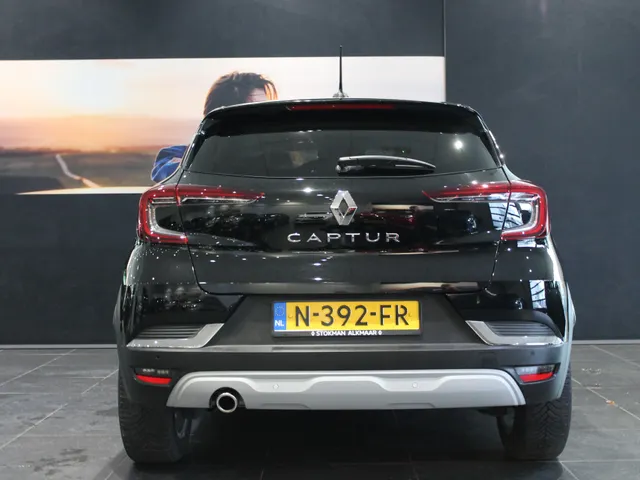 Renault Captur 1.3 TCe 140 PK Intens | Automaat | 4 seizoensbanden | parkeersensoren achter | LM Velgen | Multisense | ECC |