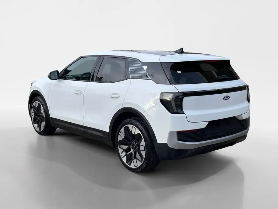Ford Explorer Premium Extended Range RWD 79 kWh | Tot 2200kg trekgewicht! | Nieuw te bestellen | Diverse kleuren | Tot €4.000,- korting! | 0,99% rente Ford Options! |