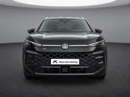 Volkswagen T-Roc 1.5 eTSI 150pk DSG R-Line First Edition · Camera · Apple/Android Car Play · Elek. Achterklep · Matrix LED · Stoel-& Stuurverwarming · 18'' Inch ·