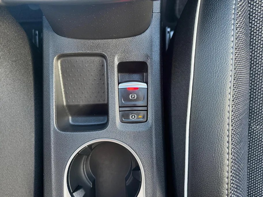 Renault Captur 1.0 TCe 90 Intens | Camera | Navigatie | Apple Carplay & Android Auto | Cruise & Climate Control | Parkeersensoren | LMV | 12 Maanden BOVAG Garantie