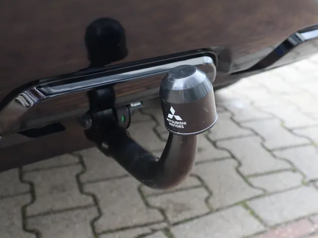 Mitsubishi Eclipse Cross 2.4 PHEV Executive | Trekhaak | Adaptive Cruise | 360 camera