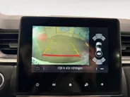Renault Captur 1.6 E-Tech Hybrid 145 Intens AUTOMAAT AIRCO CAMERA PARKEERSENSOREN CRUISE CONTROLE APPLE CARPLAY ANDROID AUTO HOGE INSTAP ZEER MOOIE AUTO DEALER ONDERHOUDEN