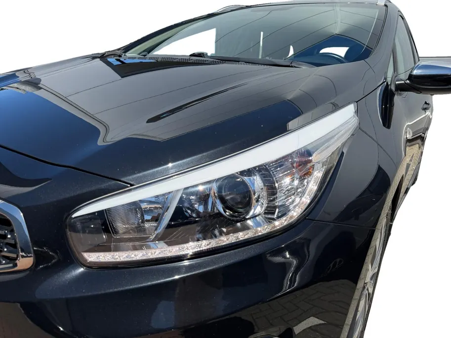 Kia cee'd Sportswagon 1.0 T-GDi Design Edition | Zeer nette auto | Dealer onderhouden | Achteruitrijcamera | Navigatie met Apple CarPlay & Android Auto |