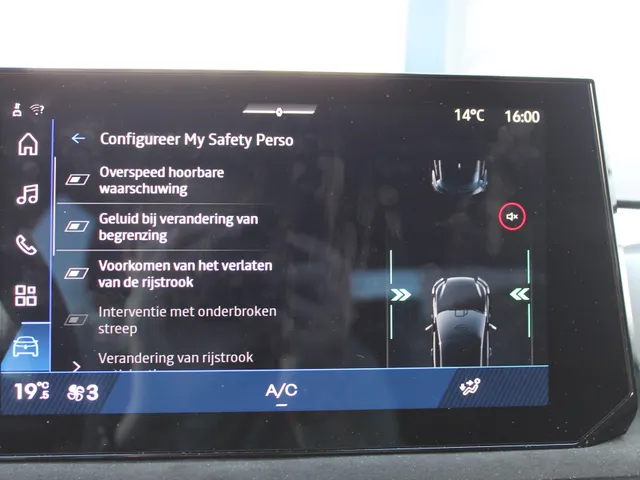 Renault Clio 1.8 Hybrid 160 PK esprit Alpine | Harman Kardon geluid 9 luidspeakers | Dode hoek detectie | Camera achter | NIEUW OP VOORRAAD