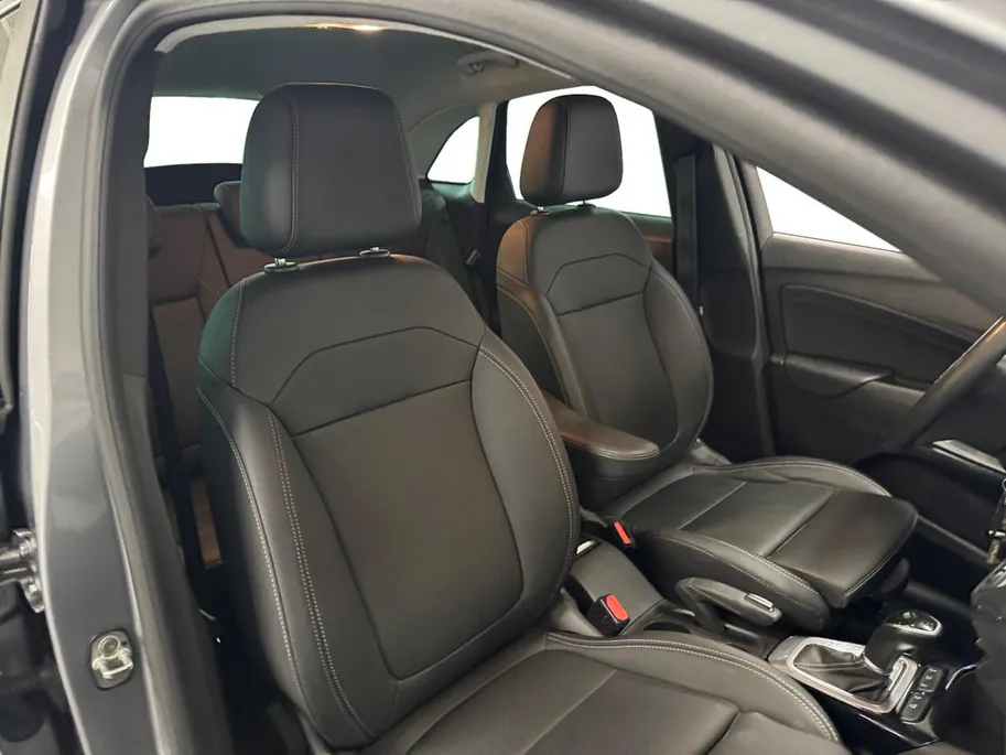 Opel Crossland 1.2 Turbo Elegance | Vaste Trekhaak | Navigatie | Achteruitrijcamera | Cruise Control | Climate Control | Apple CarPlay/Android Auto