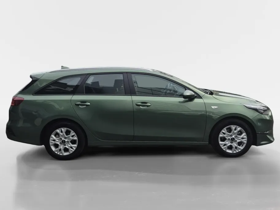 Kia Ceed Sportswagon 1.0 T-GDi ComfortLine | Cruise Control | Climate Control | Camera | Navigatie | Apple Carplay/Android Auto | Parkeersensoren | LM Velgen |
