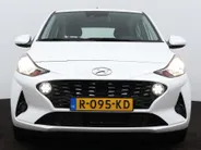 Hyundai i10 1.0 Comfort | Carplay | Airco | Cruise | NU Rijklaarprijs! Incl.12 Maanden, APK, Onderhoudsbeurt etc! Premiumpakket gratis!