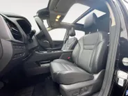 Nissan X-Trail Tekna | Navigatie | Schuif-/ Kanteldak | Stoelverwarming voor & achter | 360 camera | Apple Carplay/ Android Auto | Geheugenfunctie voorstoelen | Elektrische Kofferbak |