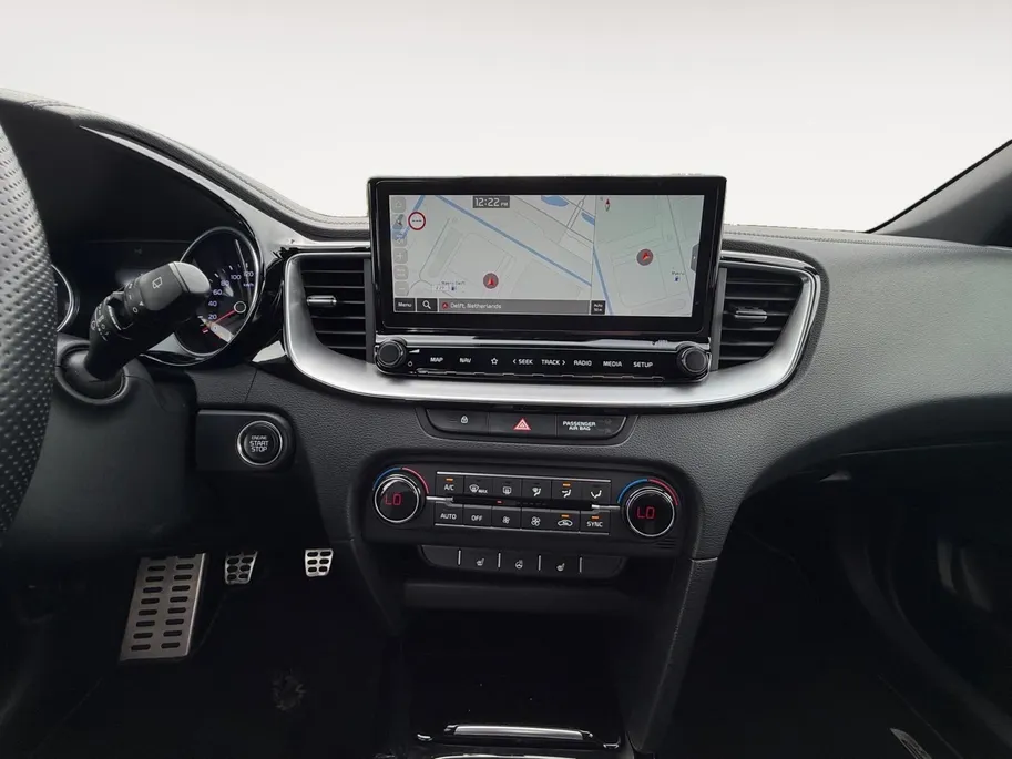 Kia Ceed Sportswagon 1.0 T-GDi GT-Line Business Edition | *1E EIGENAAR | FABRIEKSGARANTIE | APPLE CARPLAY/ ANDROID AUTO | JBL SOUND | STOF/LEDER | NAVI | CAMERA | LMV | ETC…