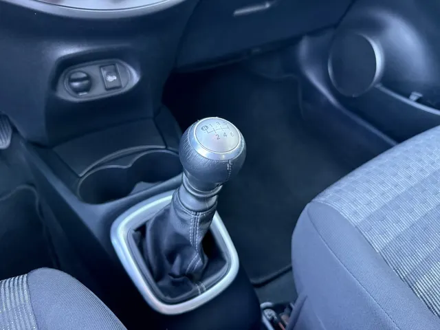 Toyota Yaris 1.3 VVT-i Aspiration | Trekhaak | All Seasons