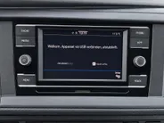 Volkswagen Bedrijfswagens Transporter 2.0TDi 150pk DSG L2 · Camera · Apple Carplay/Android Auto · 3-zits bank · Cruise Control · Airco ·
