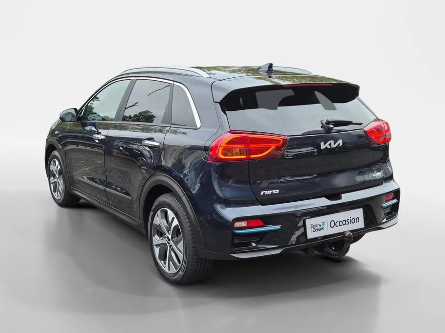 Kia e-Niro DynamicPlusLine 64 kWh | Airco | Navi | Camera | Privacy Glass | Trekhaak | Stoelverwarming | Stuurverwarming