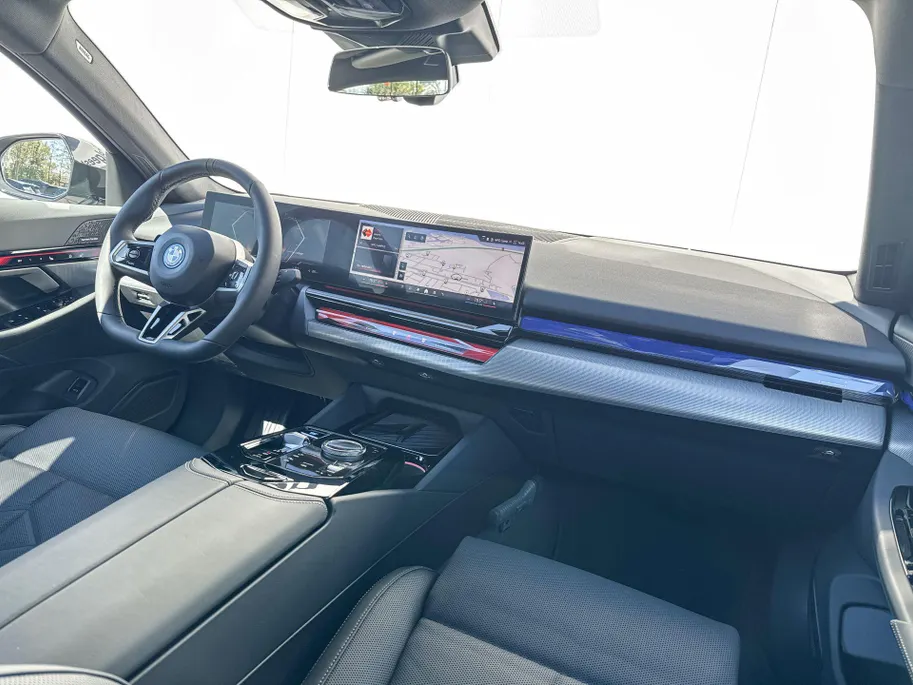 BMW i5 Sedan eDrive40