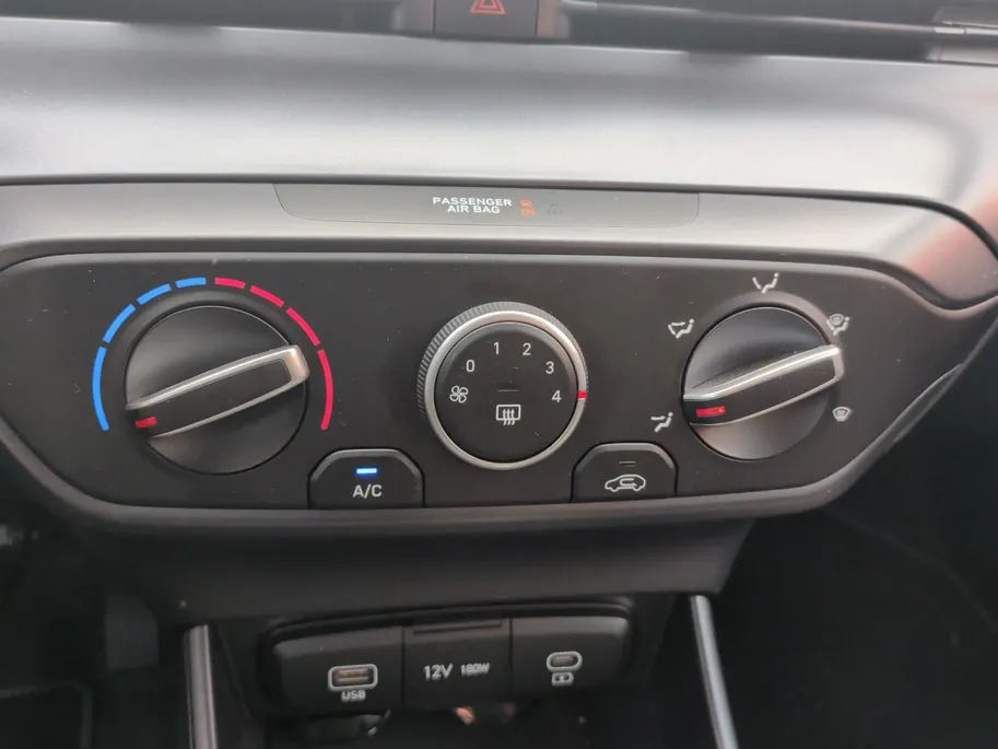 Hyundai i20 1.0 T-GDI Comfort | Privacy Glass | Navi | Cruise | Airco |