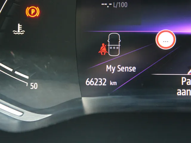 Renault Captur 1.3 TCe 130 AUT Edition One | automaat | Bose Audio | achteruitrijcamera
