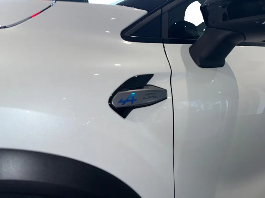 Renault Captur 1.8 E-Tech full hybrid 160 esprit Alpine | NU UIT VOORRAAD LEVERBAAR MET €2.750,- KORTING!!! LAATSTE KANS OP=OP