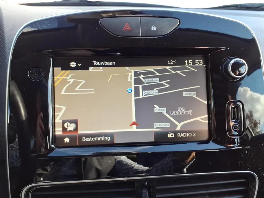 Renault Clio Estate 0.9 TCe Intens Navi , climate , parkeersensor , tel , lm velgen , usb , cruise .