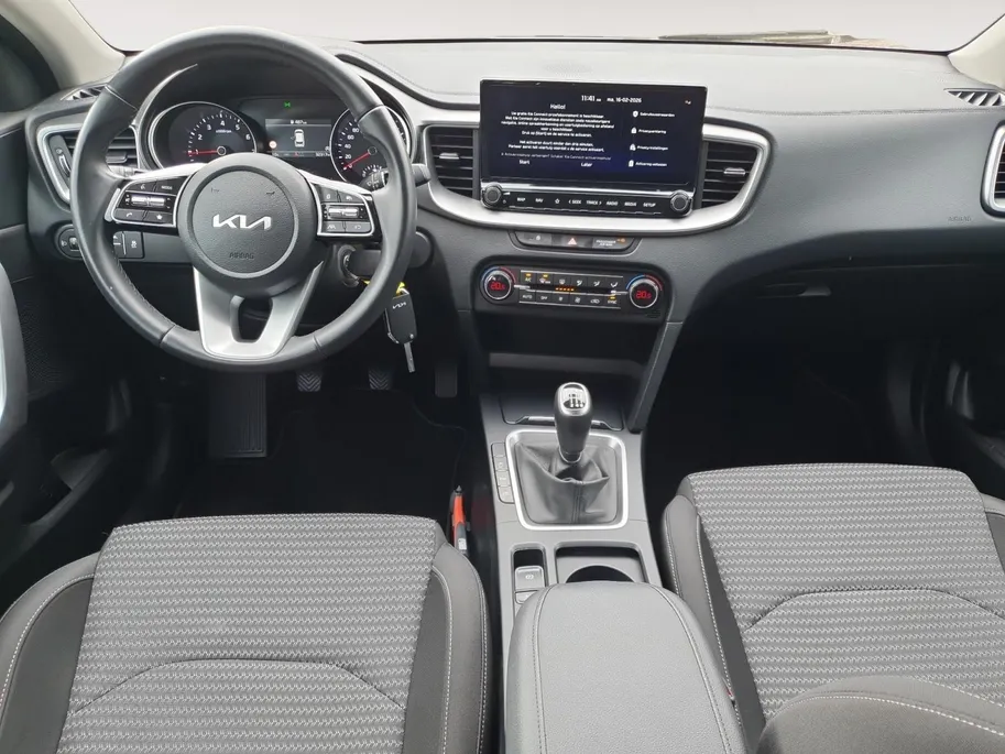 Kia Ceed Sportswagon 1.5 T-GDi DynamicLine | Navigatie | Camera | Apple Carplay / Android Auto | Parkeersensoren achter | Climate control |