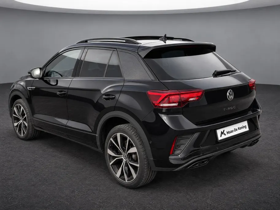 Volkswagen T-Roc 1.5TSI/150PK R-Line Black Style · Panoramadak · Apple/Android Car Play · Camera + Parkeersensoren · Stoelverwarming ·  Garantie t/m 07-08-2027