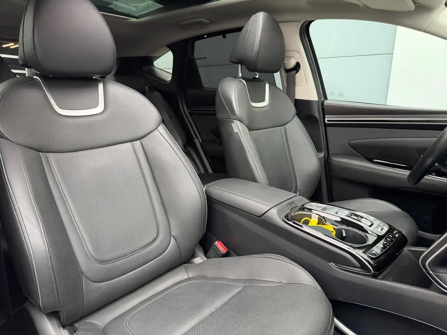 Hyundai Tucson 1.6 T-GDI PHEV Premium Sky 4WD | Zeer nette auto | Full Option | Open dak | 360 graden camera | Dealer onderhouden | Hyundai Rotterdam - Noord |