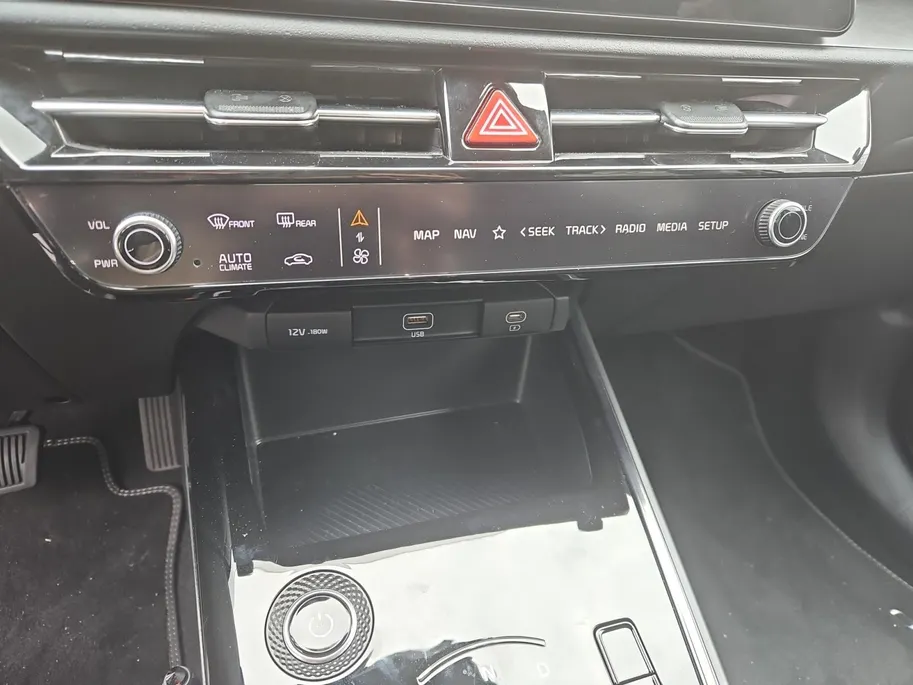 Kia Niro EV DynamicLine 64.8 kWh | Airco | Navi | Camera | LM Velgen | Cruise Control | DEMO |