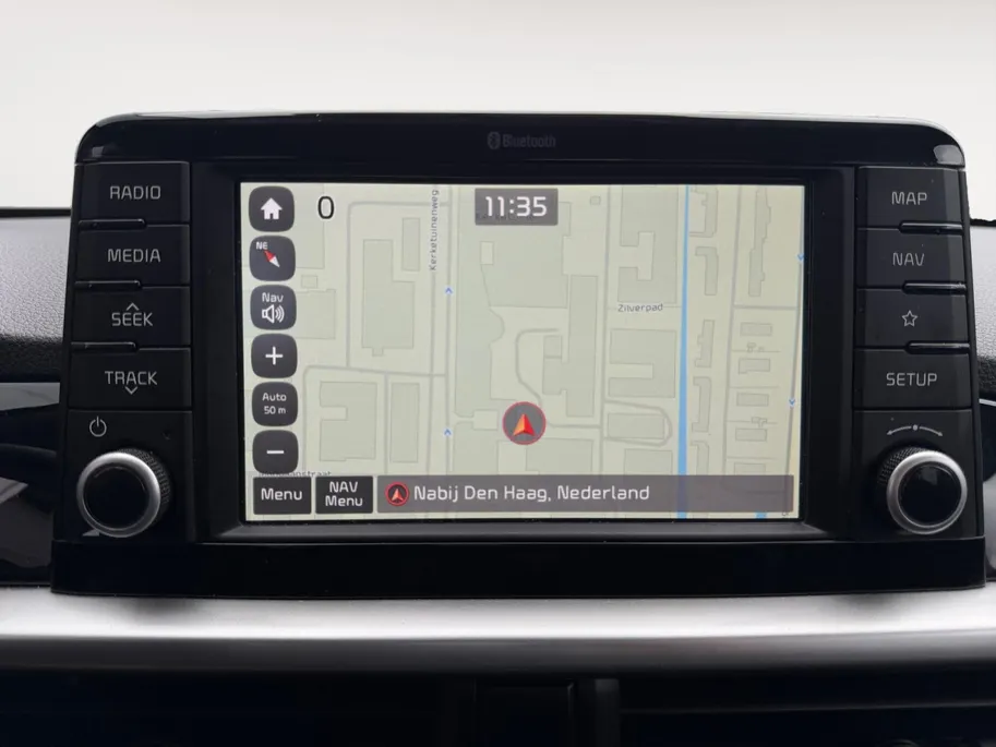 Kia Picanto 1.0 First Edition | Zeer compleet | Achteruitrijcamera | Navigatie | Dealer onderhouden | Lichtmetalen velgen | NAP
