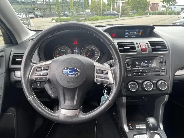 Subaru Forester 2.0 Luxury Trekhaak| Lage km stand| Dealer onderhouden| Rijklaar| Bovag Garantie