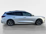 Ford Focus Wagon 1.0 EcoBoost Hybrid ST Line X | Automaat | Schuif/Kantel Dak | B&O Audio | Stoel/Stuur/Voorruitverwarming | Parkeer Camera | Dodehoek Detectie | Apple Carplay/Android Auto |