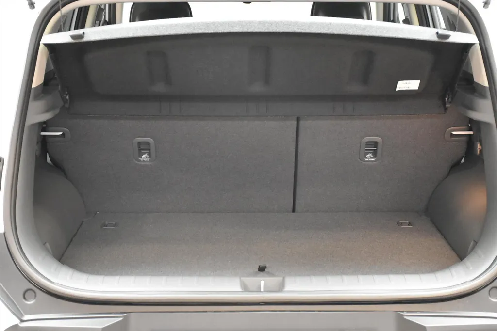 Kia EV2 61 kWh 135pk (5-zits) Air BLACK EDITION