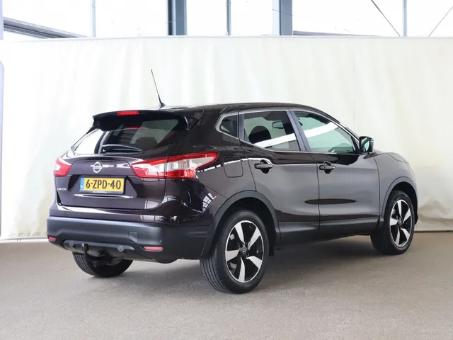 Nissan QASHQAI 1.6 Connect Edition | Trekhaak