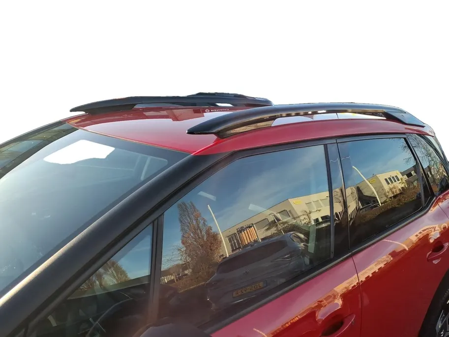 Citroën C3 Aircross 1.2 PureTech S&S Shine | Trekhaak | LMV | Navigatie | 1 jaar garantie