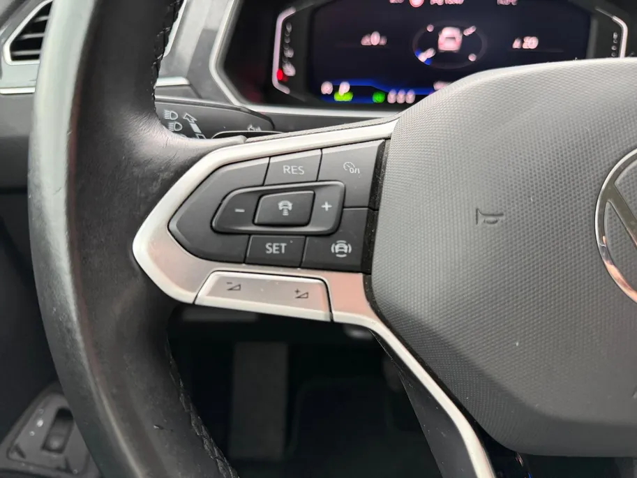 Volkswagen Tiguan 1.4 TSI HYBRIDE, | Metallic | LM velgen | NU Rijklaarprijs! Incl.12 Maanden, APK, Onderhoudsbeurt etc! Premiumpakket gratis!