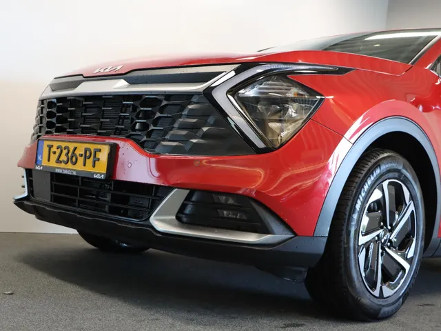 Kia Sportage 1.6 T-GDi Hybrid DynamicLine