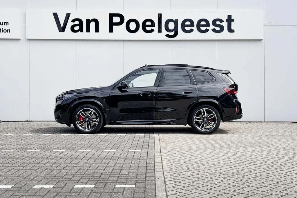 BMW X1 xDrive23i