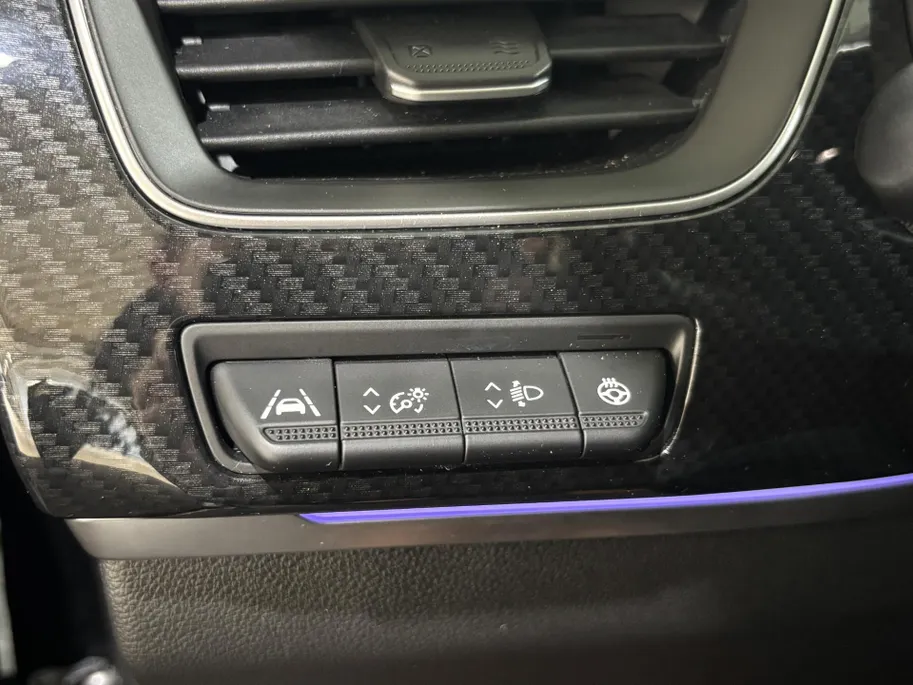 Renault Arkana 145PK E-Tech Hybrid E-Tech Engineered Automaat | 9,3' Navi | Digital Cockpit | Apple CarPlay/Android Auto | Climate Control | Adaptive Cruise Control | Full LED | Leder | Stoelverwarming |