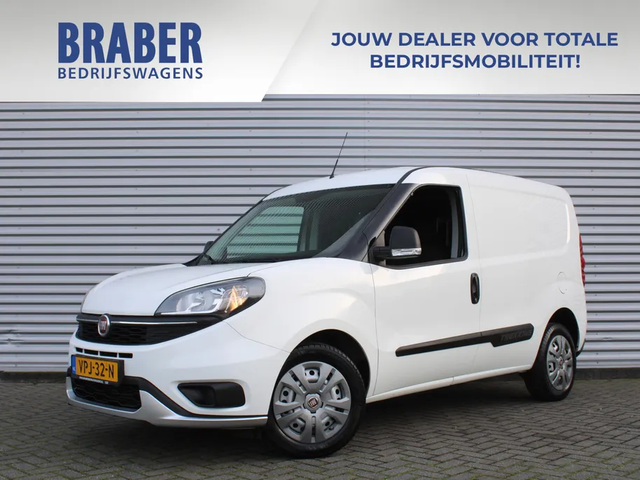 Fiat Doblò Cargo 1.6 MJ L1H1 S Trekking | Navi | Cruise | Airco | Parkeersensoren achter | Apple Carplay/Android Auto | Dealeronderhouden |