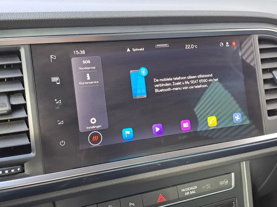 SEAT Ateca 1.5 TSI Style Business Intense | Keyless start | ECC | Navigatie | Camera | Cruise control adaptief | Apple Carplay/Android Auto | 17'' LM