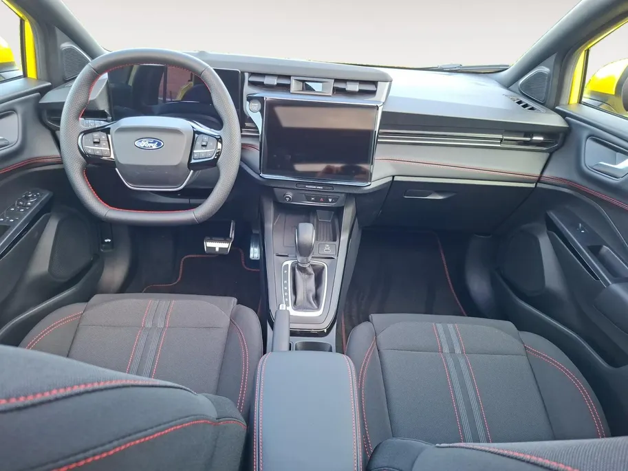 Ford Puma 1.0 EcoBoost Hybrid ST-Line | Panoramadak | Camera | Navigatie | Comfortpack | El. Achterklep | Keyless entry&start | Climate Control | Apple Carplay&Android Auto | Nieuw te bestellen! |