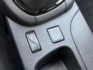 Renault Clio 0.9 TCe Limited | Zeer Goed Onderhouden | Airco | Parkeersensoren | Navigatie | Bluetooth | Cruise Control | 12 maanden garantie! |
