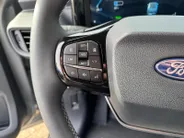 Ford E-Transit Courier Limited 46 kWh | Nieuw te bestellen | Prijs Exclusief BTW - Incl. Kosten Rijklaarmaken | Automaat | Trekhaak | Navigatiesysteem | Adaptieve Cruise Control | Dodehoek detectie
