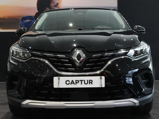 Renault Captur 1.3 TCe 140 PK Intens | Automaat | 4 seizoensbanden | parkeersensoren achter | LM Velgen | Multisense | ECC |