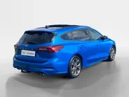 Ford Focus Wagon 1.0 EcoBoost Hybrid ST Line X |Winterpack | Driver Assistancepack | Afn. Trekhaak | Panoramadak | Adaptive Cruisecontrol | Dodehoekdetectie | Camera | 17' Lichtmetaal | B&O Audio |