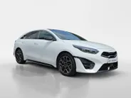 Kia ProCeed 120PK T-GDi GT-Line | Schuif/Kantel Dak | Stoel & Stuurwiel Verwarming | Elektrische Achterklep | Camera | Apple CarPlay/Android Auto | Full LED | All Season Banden |