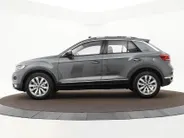Volkswagen T-Roc 1.5 TSI 150pk DSG Sport · Panoramadak · Camera · Keyless · Apple/Android Car Play · Dodehoek Detectie · P-Sensoren · 17'' Inch ·